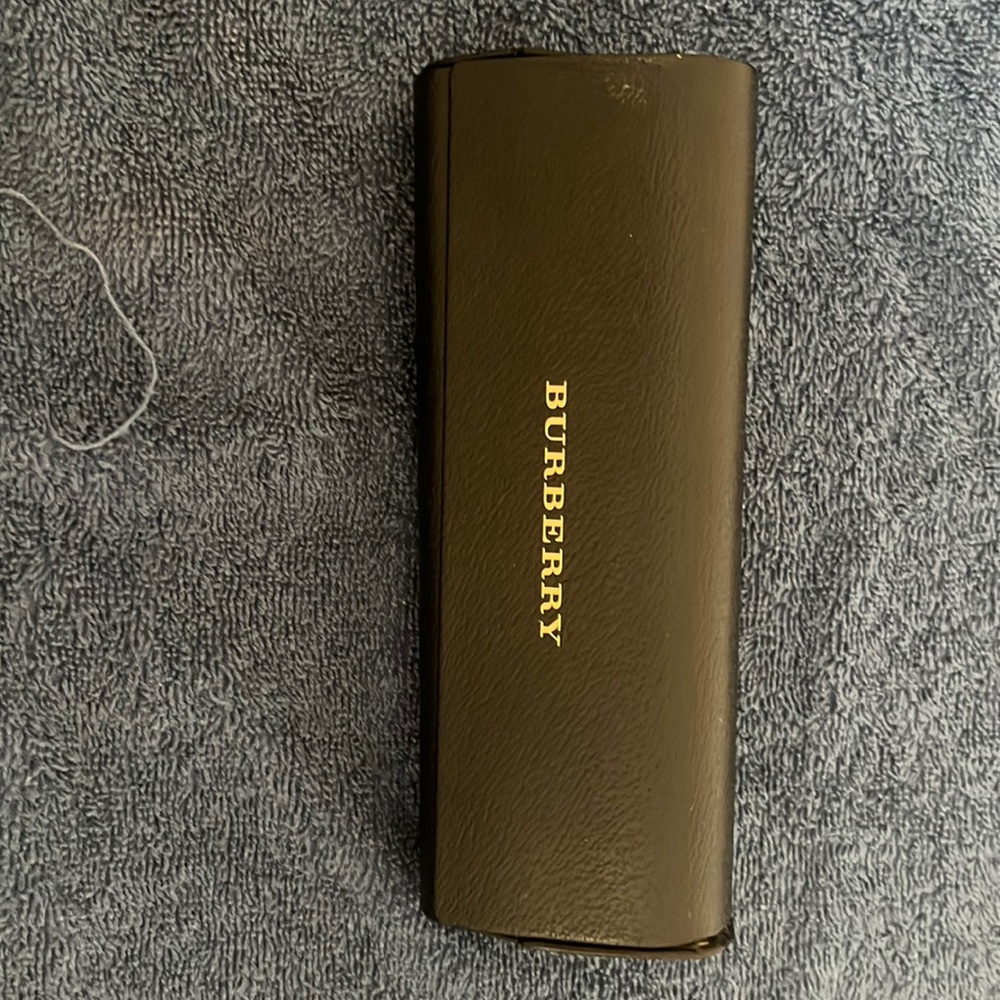 Burberry monogram unisex shades